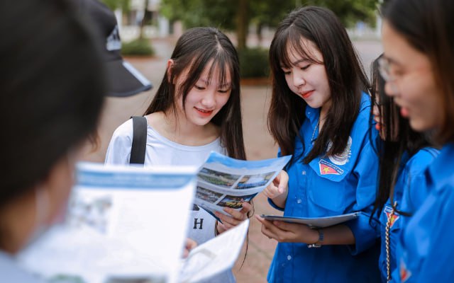 # bộ câu hỏi định hướng nghề nghiệp cho sinh viên, định hướng nghề nghiệp là gì