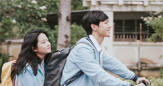 Có nên yêu thời sinh viên không, sinh viên năm nhất có nên yêu hay không