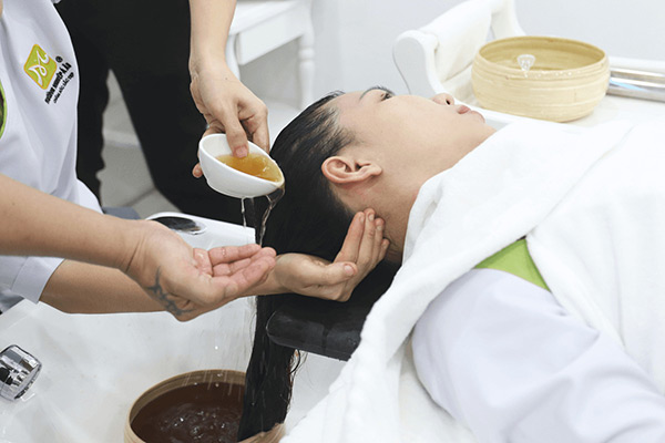 Đào tạo học viên gội đầu dưỡng sinh tại tphcm chất lượng, khóa học gội đầu dưỡng sinh