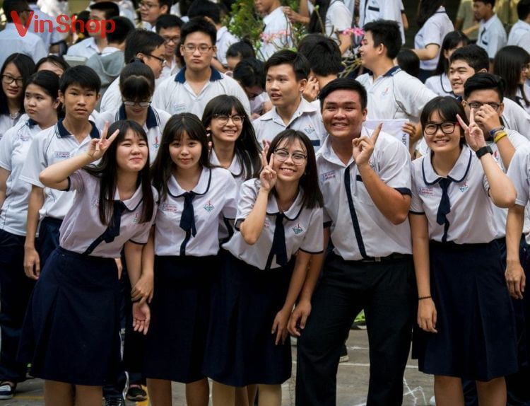 Khám phá 5 cách kiếm tiền cho sinh viên bán hàng gì ? sinh viên nên kinh doanh gì