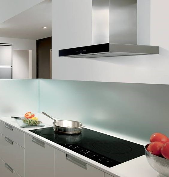 Sinh viên nên dùng bếp từ hay bếp hồng ngoại sử dụng thì tiết kiệm điện hơn?