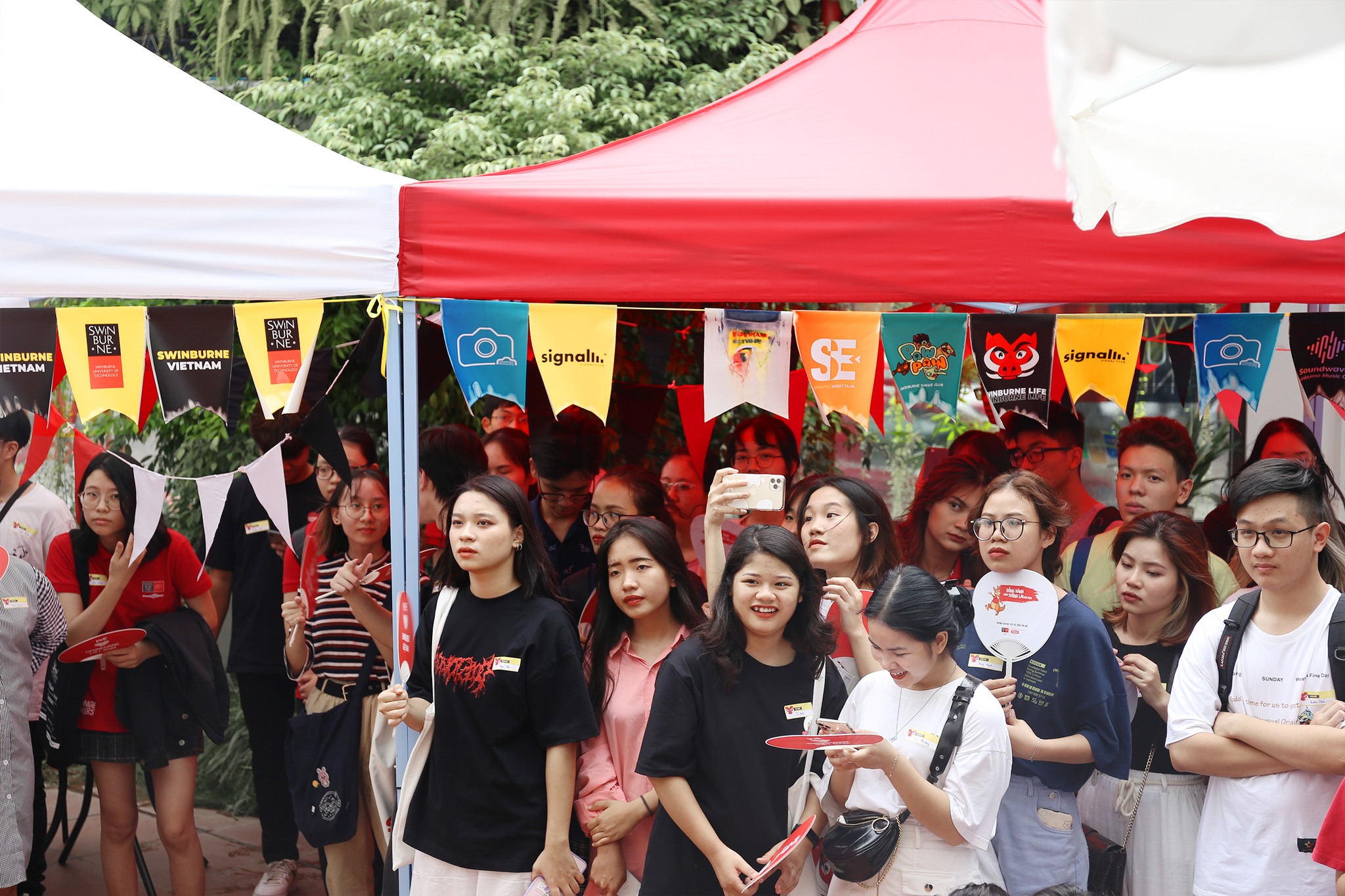 8 Điều sinh viên ra trường làm gì, cơ hội việc làm sau khi ra trường sẽ như thế nào