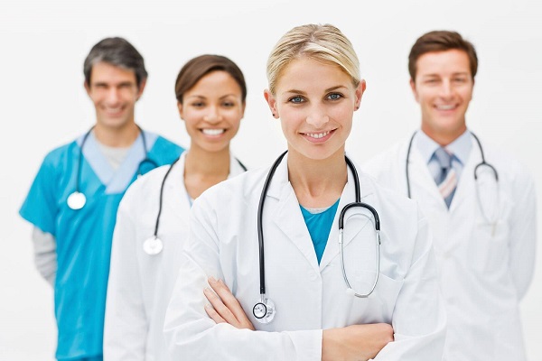 Sinh viên y học mấy năm - bác sĩ Đa khoa học mấy năm