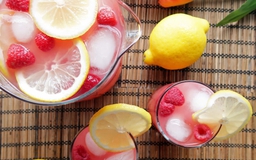 Thanh niên pha chế xuyên không làm báo gia chi tử, top 30 bộ phim xuyên không trung quốc hay nhất